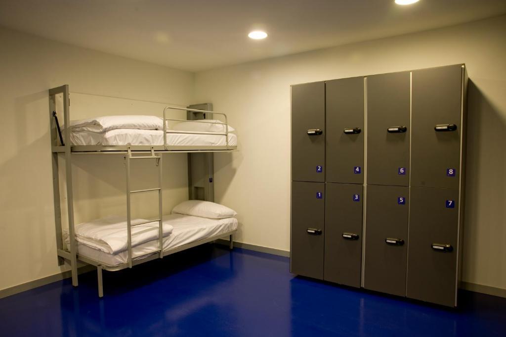 Bbk Bilbao Good Hostel Номер фото