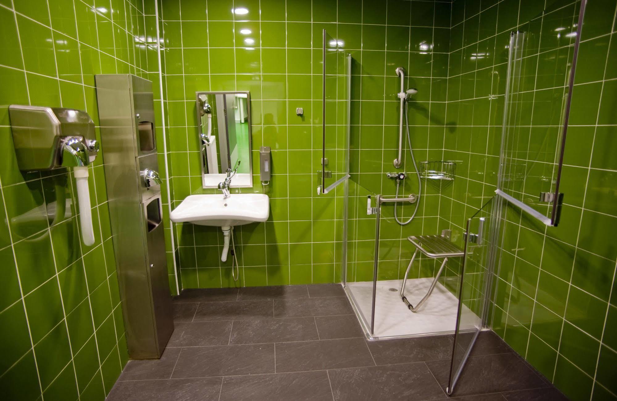 Bbk Bilbao Good Hostel Экстерьер фото