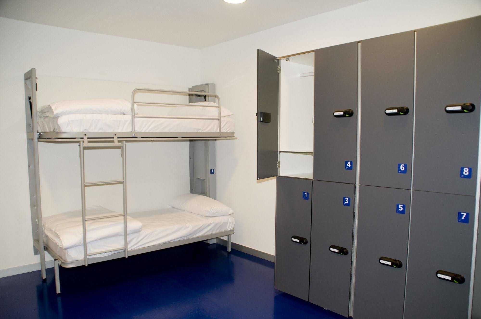 Bbk Bilbao Good Hostel Экстерьер фото